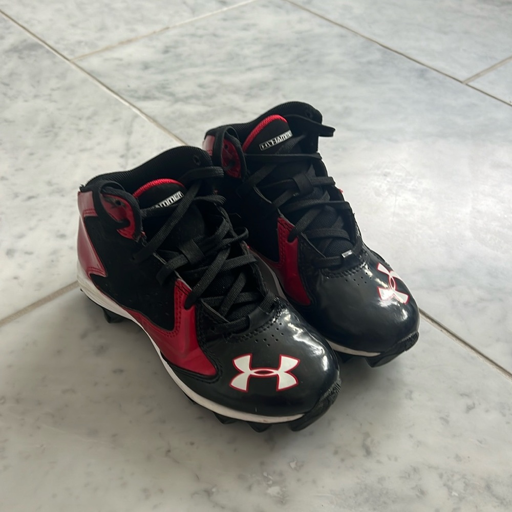 Boys Under Armour Cleats